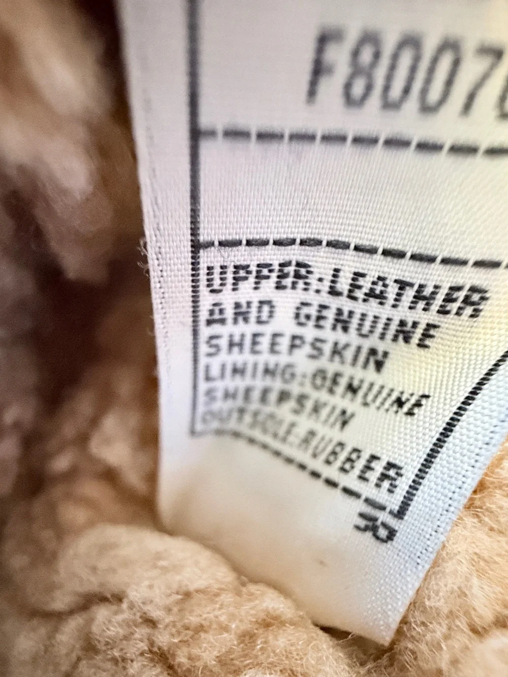 UGG Australia womens Sheepskin Lined Brown Leather Winter Boots Size 9